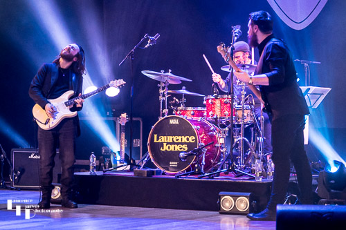 Laurence Jones & his band on stage at The Apex