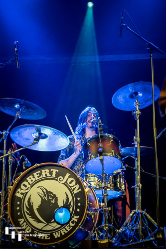 Andrew Espantman on drums