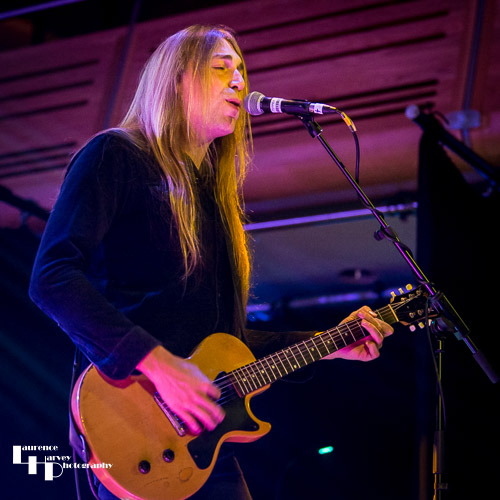 The Sinners - Sam Wood on guitar