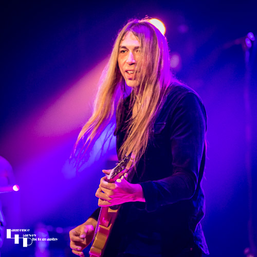 The Sinners - Sam Wood on guitar