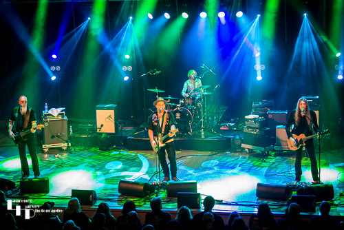 The Sinners on stage at The Apex