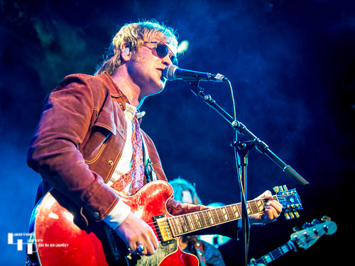 Dean Fairhurst on vocals & guitar