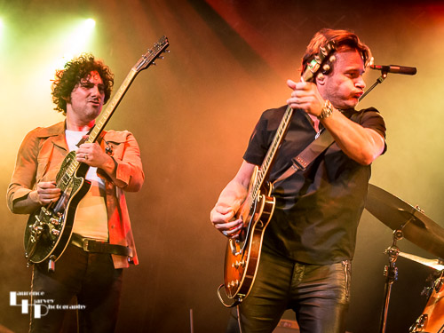 Joe Kavaney & Vintage Trouble's Nalle Colt on guitars