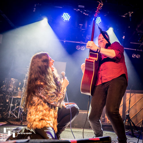 Sari Schorr & Jim Kirkpatrick on stage at The Waterfront