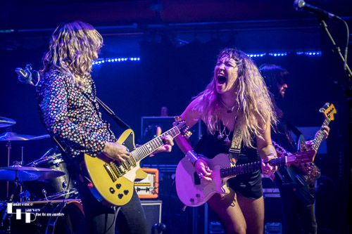 Lee-la Baum on vocals & guitar, Tom Shemerr on guitar