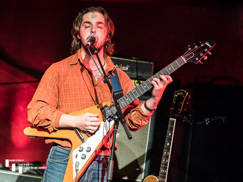 Robert Baker on guitar & vocals