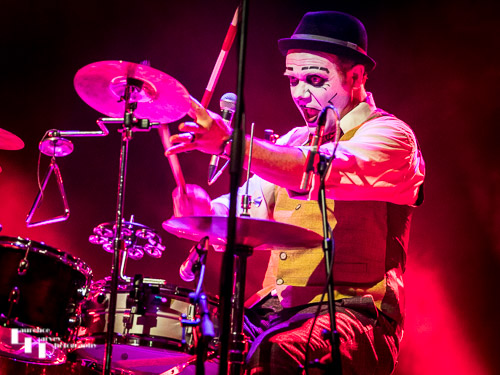 Budi Butenop on drums