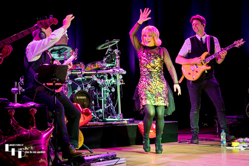 Toyah Willcox on vocals, Robert Fripp & Nat Martin on guitar, Dave Keech on drums
