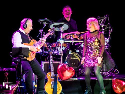 Toyah Willcox on vocals, Robert Fripp on guitar & Dave Keech on drums