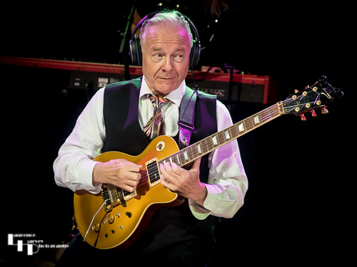 Robert Fripp on guitar