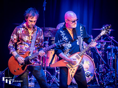 Andy Powell & Mark Abrahams on guitars
