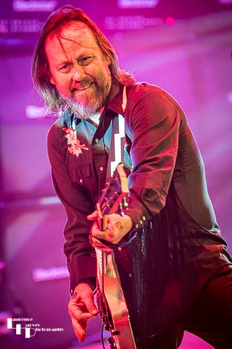 Black Spiders: Pete 'Spider' Spiby on vocals & guitar
