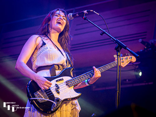 MuddiBrooke: Anna Melidone on bass