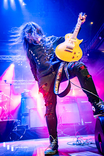 Takeaway Thieves: Ben Gibson on lead guitar