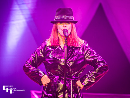 'Frida' on vocals