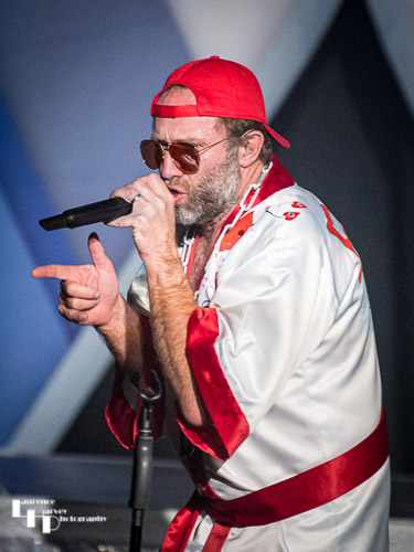 'Benny' on vocals