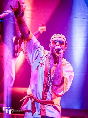 'Benny' on vocals