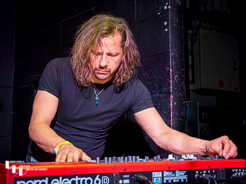 Eric Safka on keys