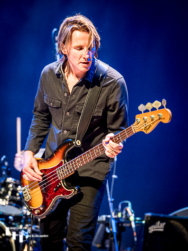 Johnny Holiday  on bass & vocals