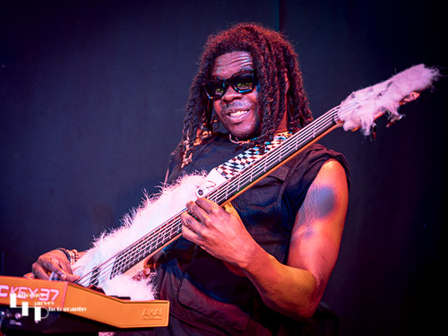 EJ Bedford on bass & keys