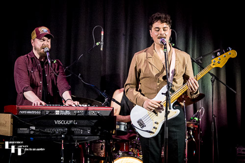 Marco Cinelli on bass & vocals, guest Eddy Smith on keys & vocals