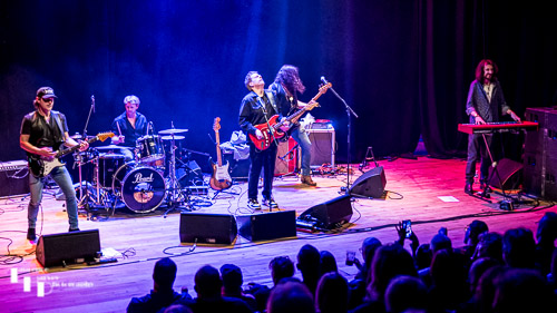 Danny Bryant & his band on stage at Cambridge Junction 2