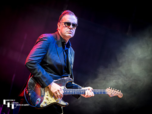 Joe Bonamassa on vocals & guitar
