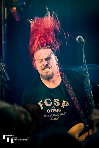Ceri Monger on bass