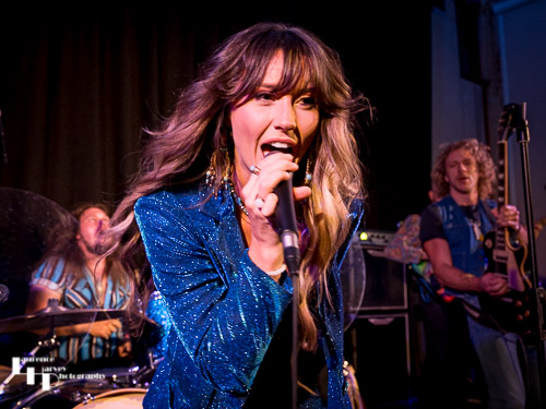 Megan Kane on vocals