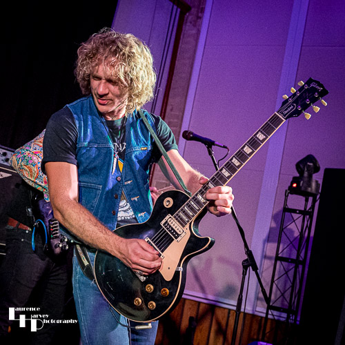 Alex Bender on guitar