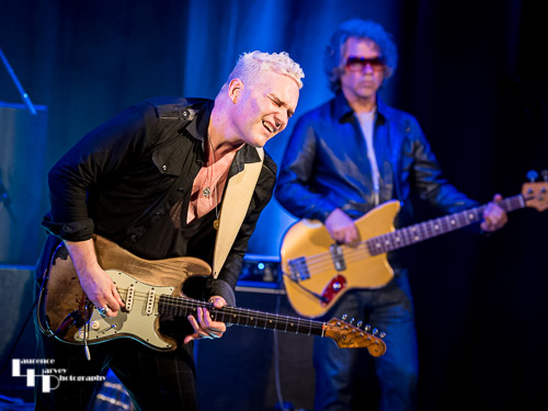 Philip Sayce on vocals & guitar