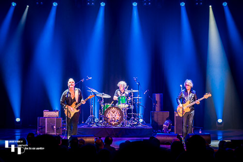 Philip Sayce & his band on stage at The Apex