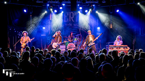 Robert Jon & The Wreck on stage at Cambridge Junction