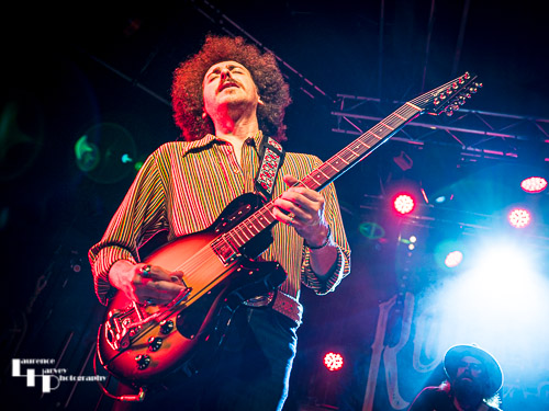Henry James (Schneekluth) on backing vocals & guitar