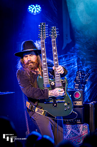 Arran Day on guitar