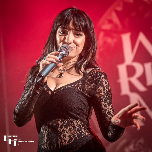 Grace Bond on vocals