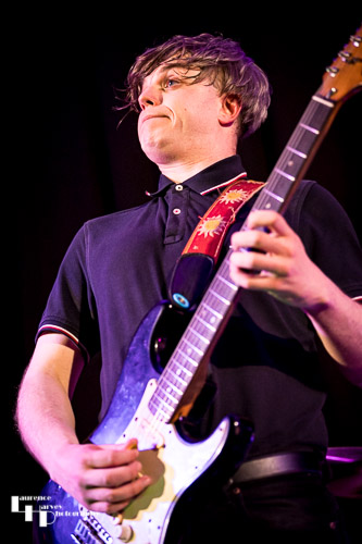Zac Schulze on vocals & guitar