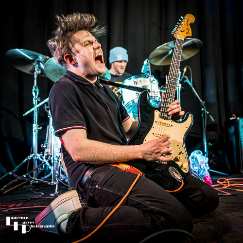 Zac Schulze on vocals & guitar