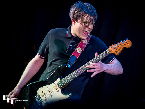 Zac Schulze on vocals & guitar