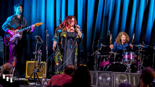 Alice Armstrong & her band on stage at The John Peel Centre