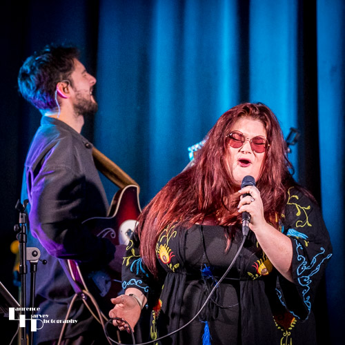 Alice Armstrong on vocals & Olly Knight-Smith on guitar