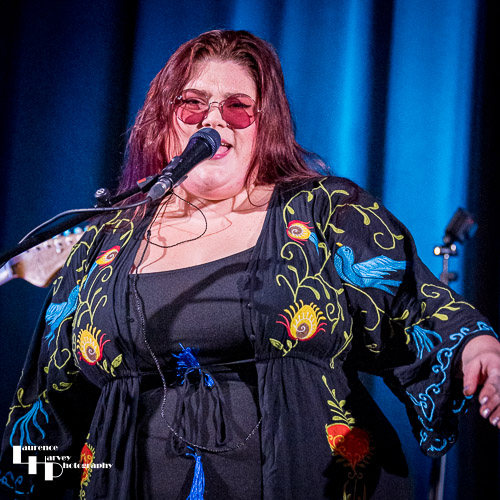 Alice Armstrong on vocals