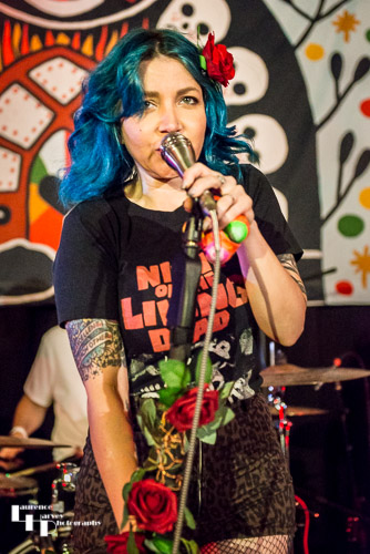 Greta Valenti on vocals