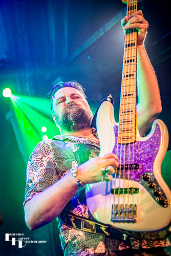 Billy Dedman on bass