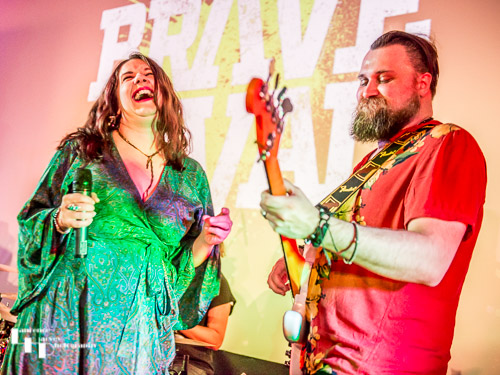 Chloe Josephine on vocals & Billy Dedman on bass