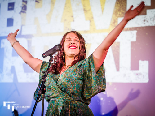 Chloe Josephine on vocals