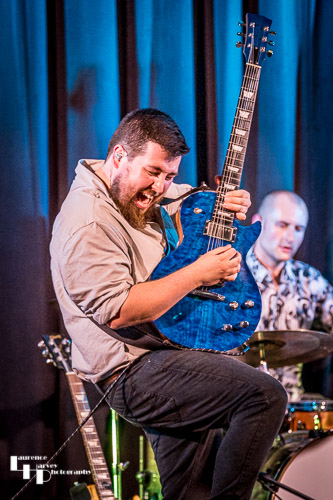 Alex Voysey on guitar