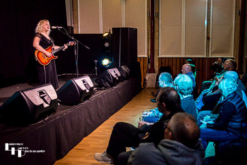 Chantel McGregor on stage at The John Peel Centre