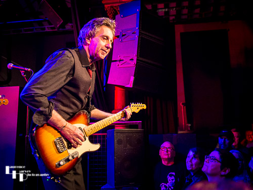 Gordon Russell on guitar