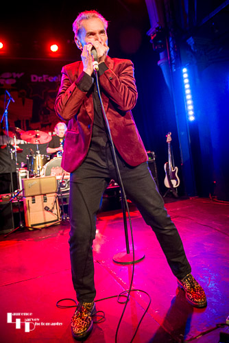 Robert Kane on vocals & harmonica